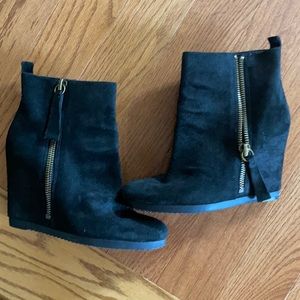 Black Nine West Wedge Booties